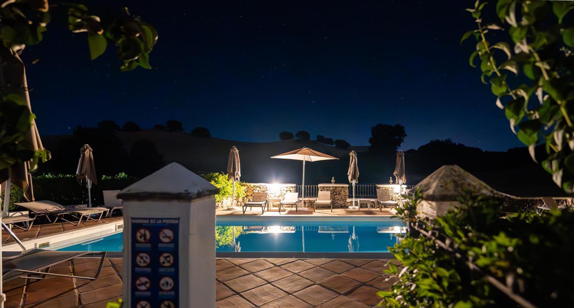 Hotel Cortijo Las Piletas Ронда Экстерьер фото