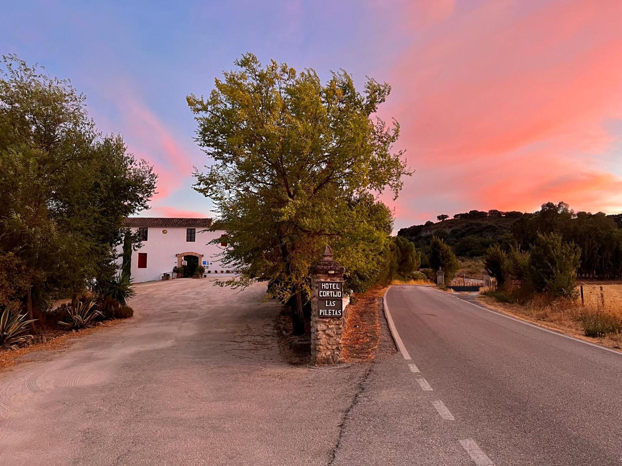 Hotel Cortijo Las Piletas Ронда Экстерьер фото